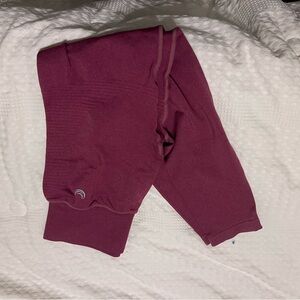 Women's lazuli label Burgundy Leggings
